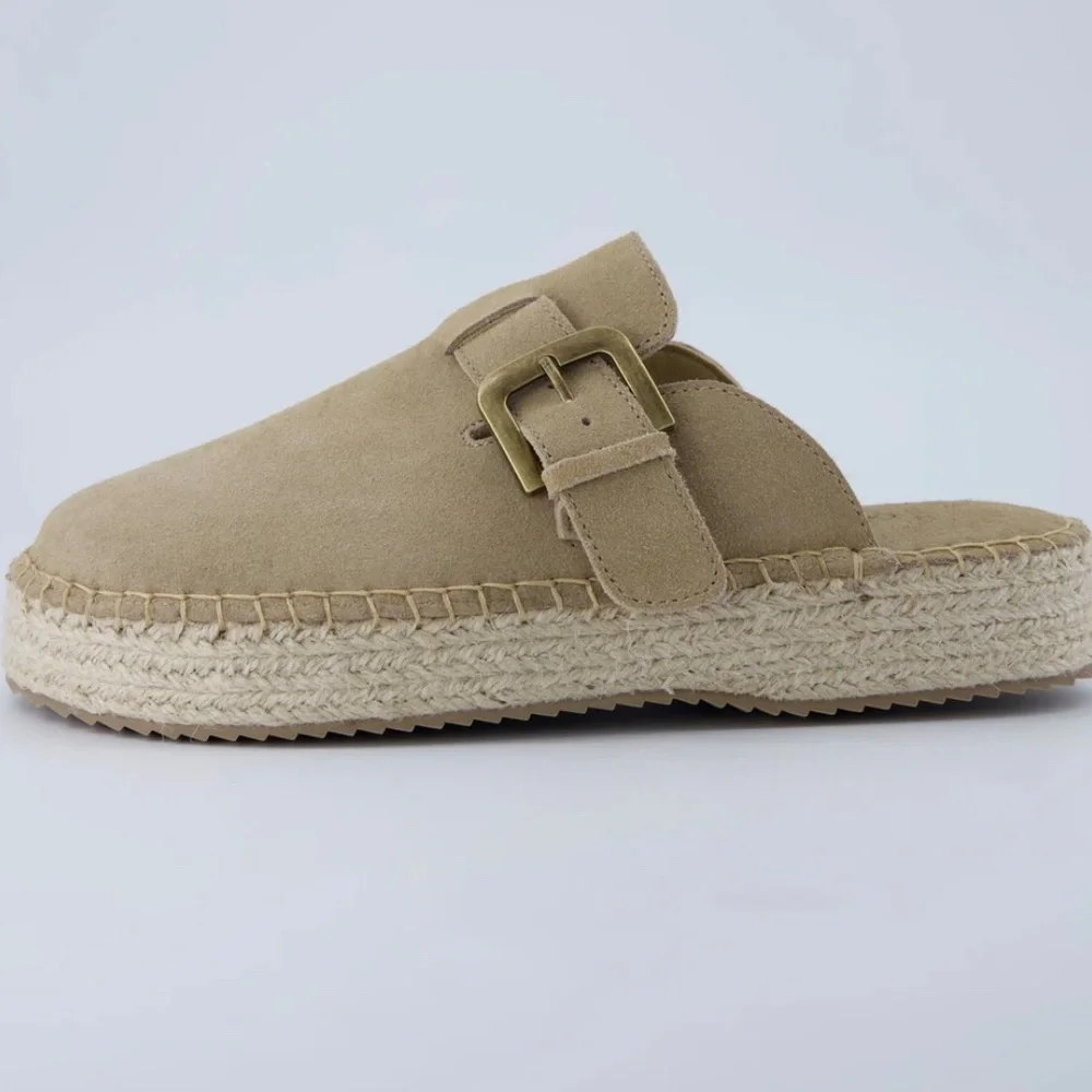 Haute Hippie Aria Espadrille Clog, color biscuit, size 7M - Picture 5 of 6